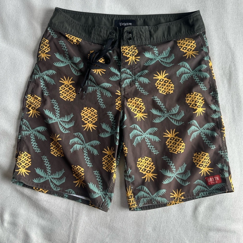 BRIXTON Performance Fit “Barge” Board Shorts | Swimwear Trunks Mens size 30-31